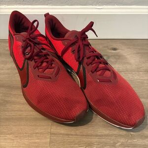 Nike Zoom Strike 2 University Red Black White AO1912-600 Men's Size 15 RARE